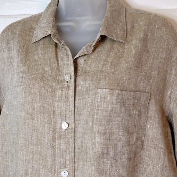 🌷J. Jill Love Linen Classic Button Down Shirt Light Brown/Beige - Picture 4 of 11